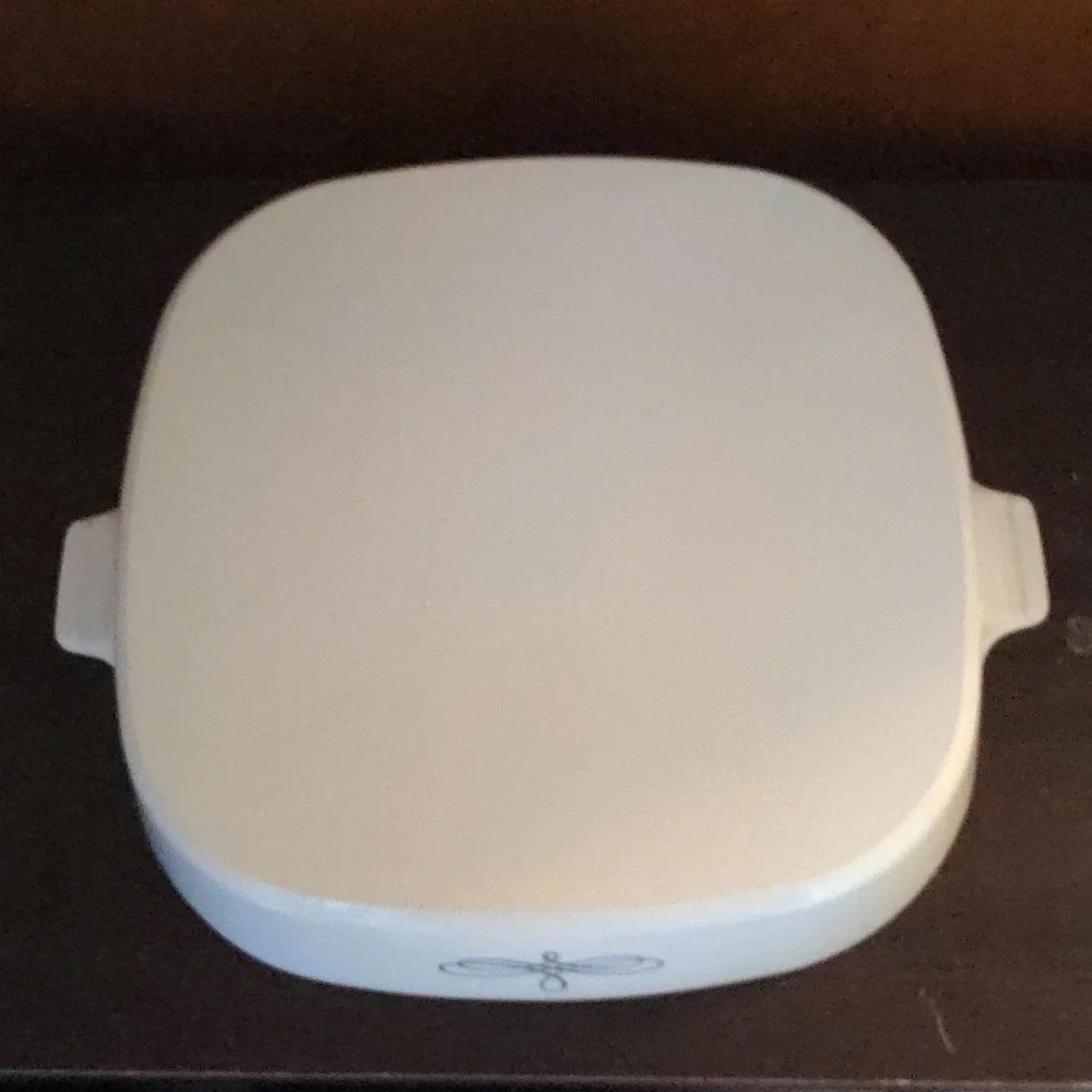 Black Trefoil P-22-ES Electromatic Skillet Dish by Corning Ware